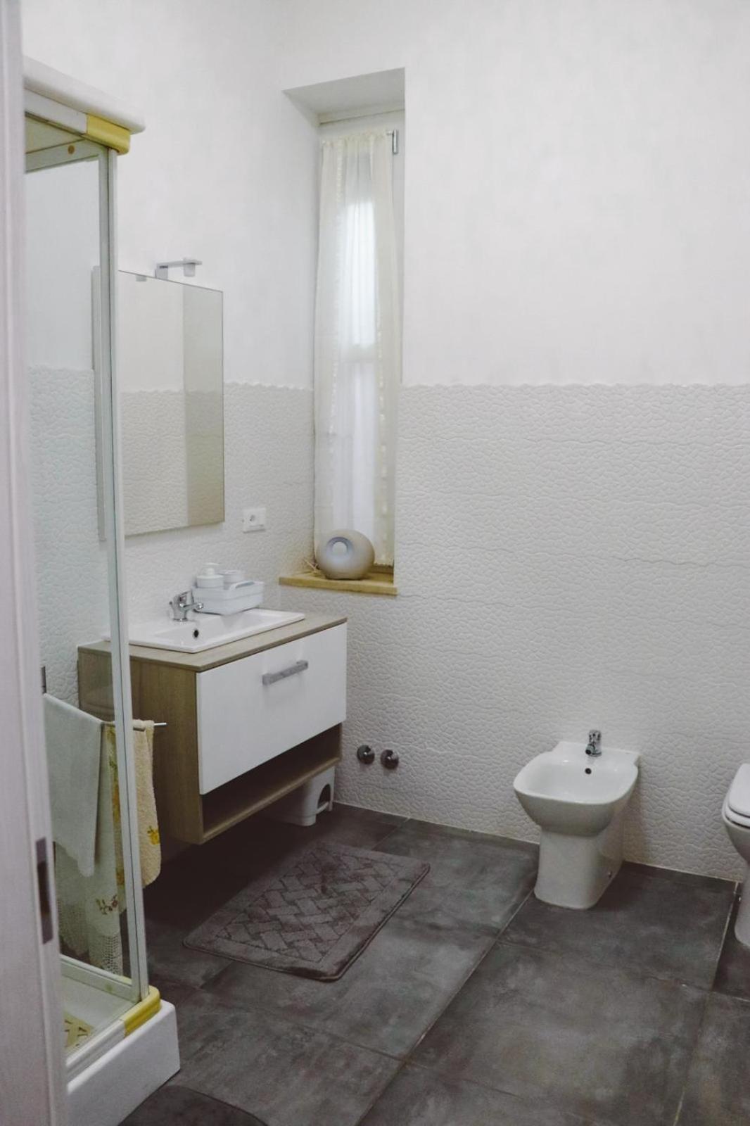 La Casa Di Piccoli Di Gabriele Martelli E Catia Pacetti - Appartamento Ancona Eksteriør bilde